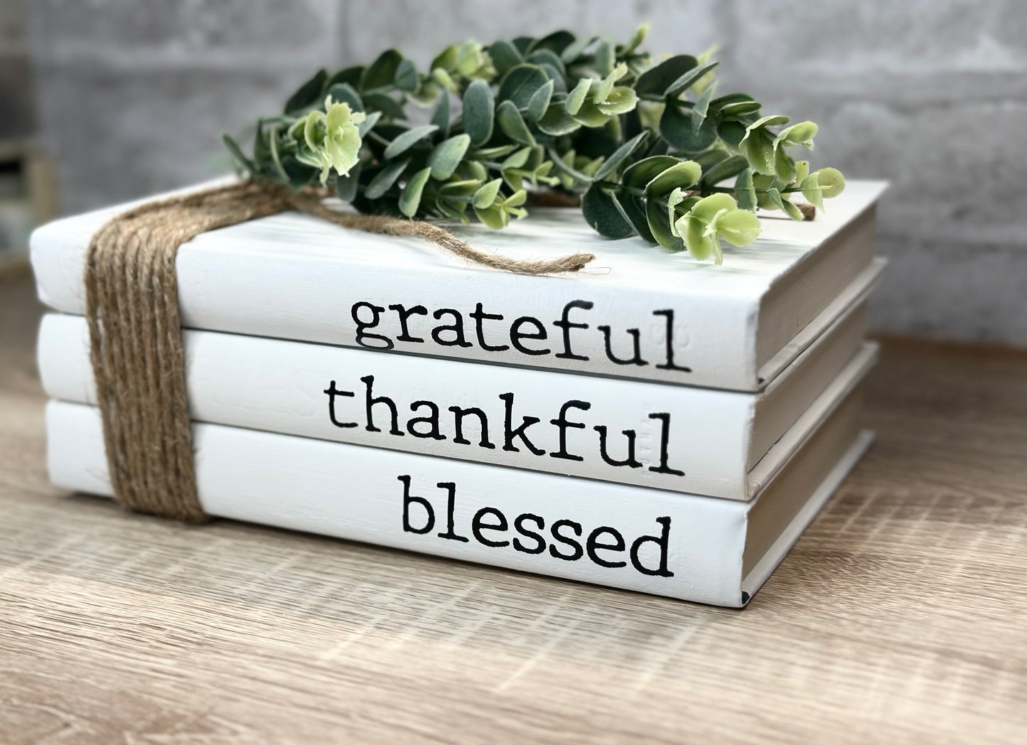 Decorative Books, Farmhouse Book Stacks, Table décor, Grateful Thankful Blessed